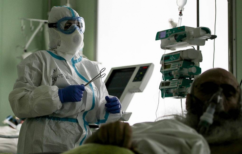 В России за сутки выявили 11 699 заразившихся коронавирусом. Это максимум с 24 февраля

