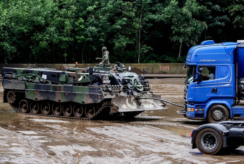 Число жертв наводнения в Германии возросло до 42