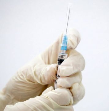 Johnson & Johnson готова поставлять вакцину от коронавируса в Россию