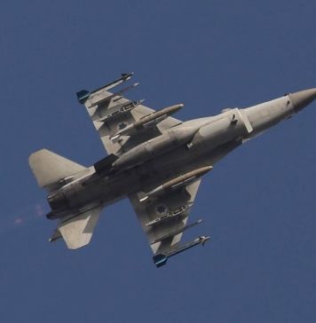 Комплексы «Панцирь-С» и «Бук-М2» отразили семь ракет истребителя Израиля