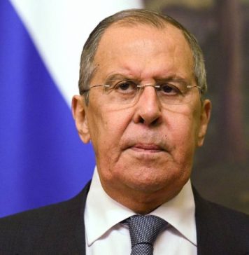 Лавров заявил, что Россия будет жестко отвечать на недружественные шаги США