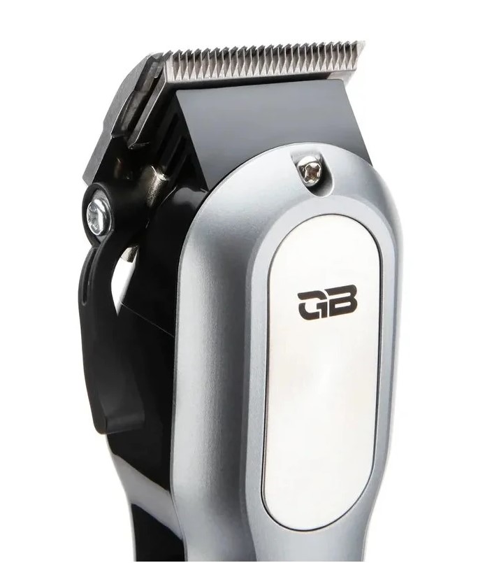 Какой должна быть профессиональная машинка для стрижки