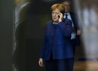 Меркель обсудила по телефону с Путиным «Северный поток — 2» и транзит газа через Украину