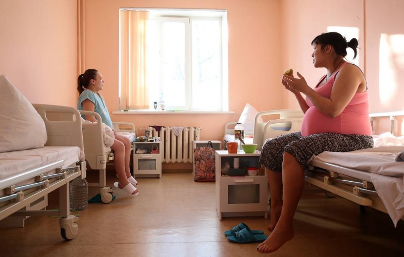 Минздрав выпустил новую версию рекомендаций по оказанию медпомощи беременным с ковидом