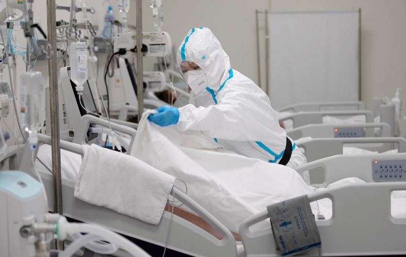 Общее число случаев заражения коронавирусом в России превысило 6 млн

