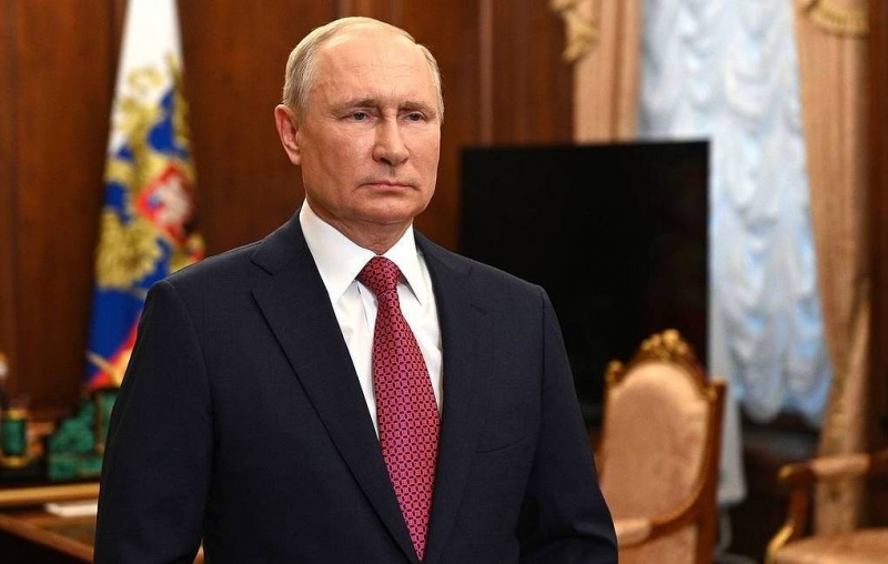 Путин рассказал, как решил написать статью про Украину