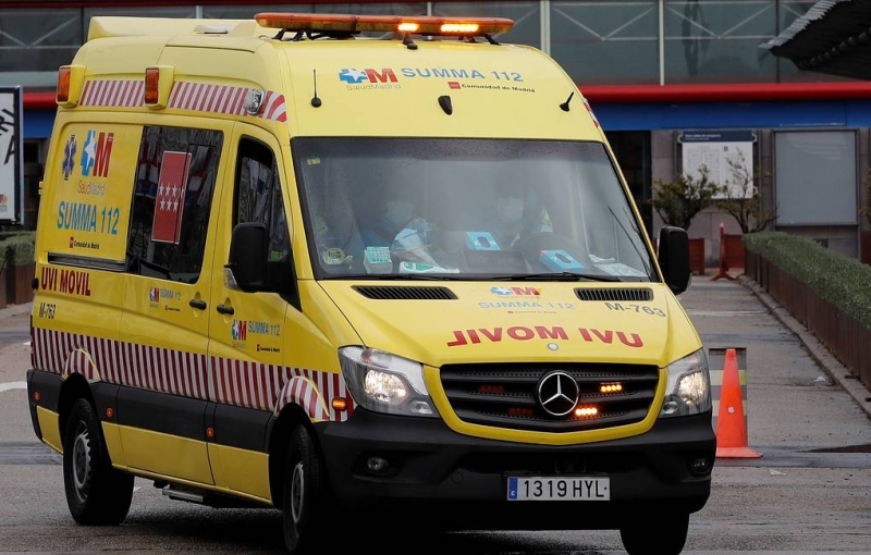 СМИ: девять человек пострадали в Испании в результате наезда машины на террасу бара