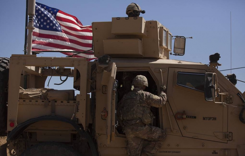 СМИ: неизвестные второй раз за сутки атаковали американскую базу в Сирии