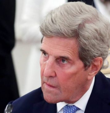 В Белом доме уточнили, что Керри ведет переговоры в Москве только по климату