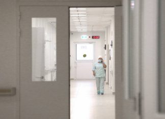 В Крыму зафиксировали максимальный прирост случаев коронавируса за все время пандемии