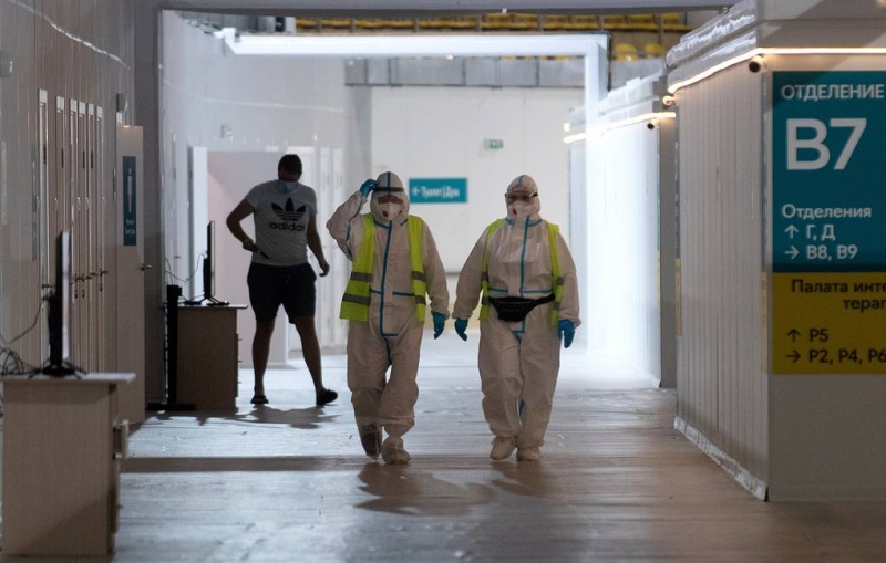 В России за сутки выявили 24 353 случая заражения коронавирусом