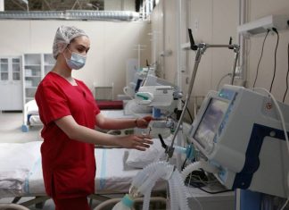 Вирусолог сообщил о новых симптомах у зараженных дельта-штаммом коронавируса