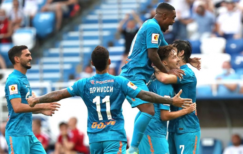 "Зенит" стал обладателем Суперкубка России по футболу