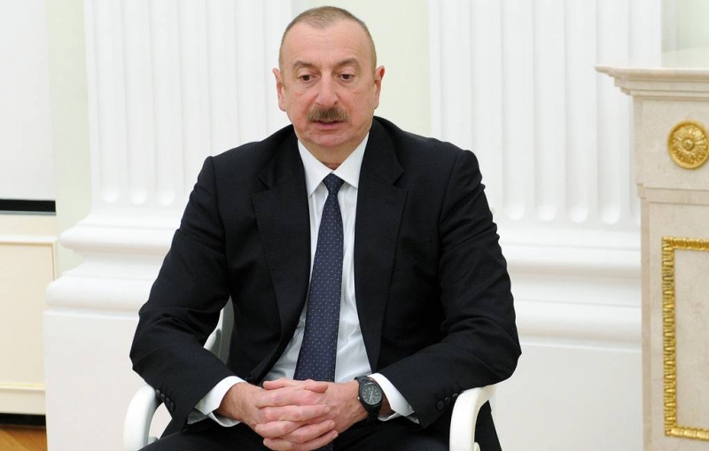 Алиев сообщил, что Ереван до сих пор не ответил на предложение о подписании перемирия