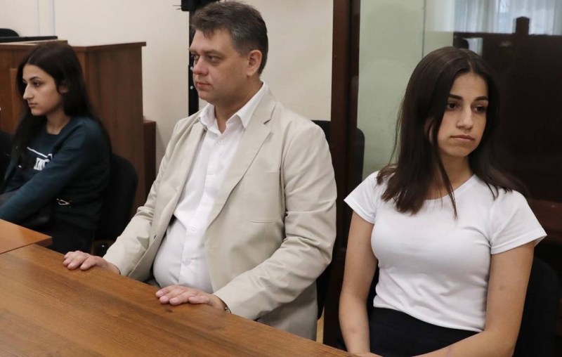 Экспертиза по делу отца сестер Хачатурян установила факт его издевательств над ними