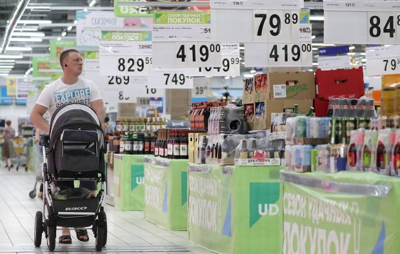 ФАС проверяет крупнейшие торговые сети из-за обращений о росте цен