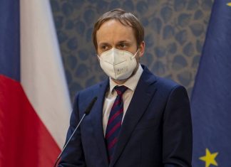 Глава МИД Чехии призвал выстраивать заново политические отношения с Россией
