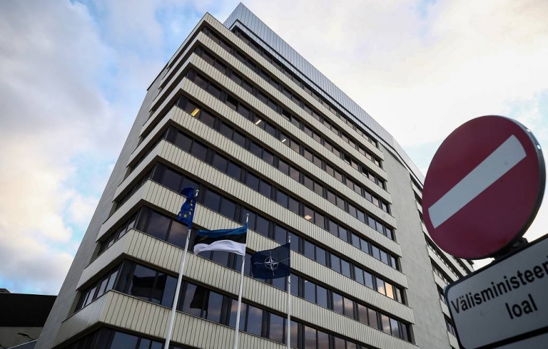 МИД Эстонии заявил, что не выдаст визу российскому дипломату