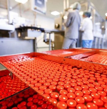 Минздрав зарегистрировал вакцину от коронавируса «Эпиваккорона-Н»