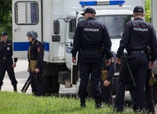 Не менее 20 мигрантов устроили массовую драку в Одинцове