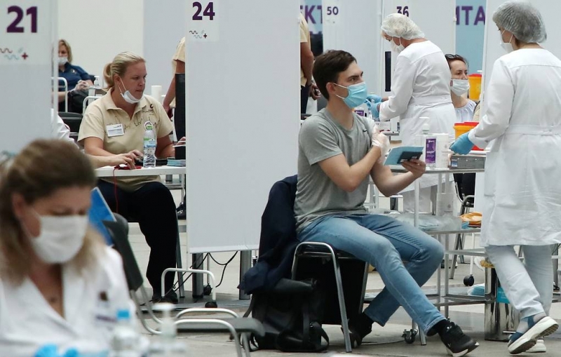 Попова заявила, что надо достичь коллективного иммунитета к коронавирусу к 1 сентября