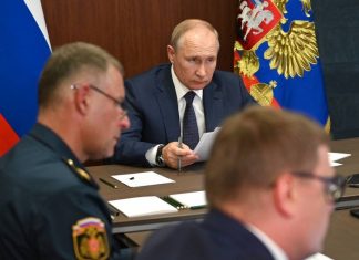 Путин: спорные вопросы по восстановлению имущества после ЧС надо решать в пользу людей