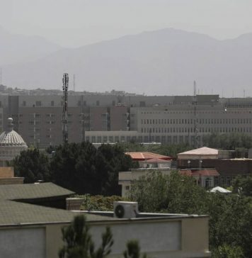 Reuters: США начали эвакуировать сотрудников посольства в Кабуле