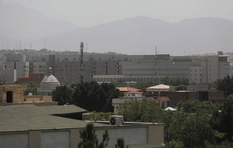 Reuters: США начали эвакуировать сотрудников посольства в Кабуле

