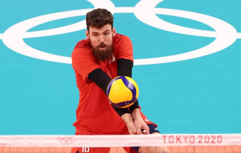 Российские волейболисты в четверг встретятся с бразильцами в полуфинале Олимпиады в Токио

