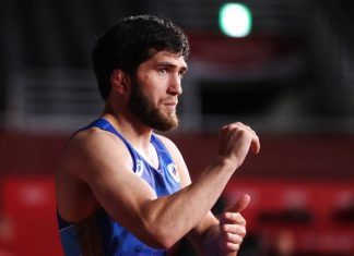 Российский борец вольного стиля Угуев завоевал золотую медаль Олимпиады в весе до 57 кг