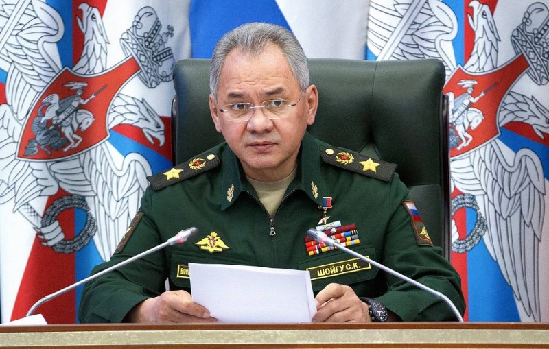Шойгу назвал разложение общества основной опасностью для любой страны