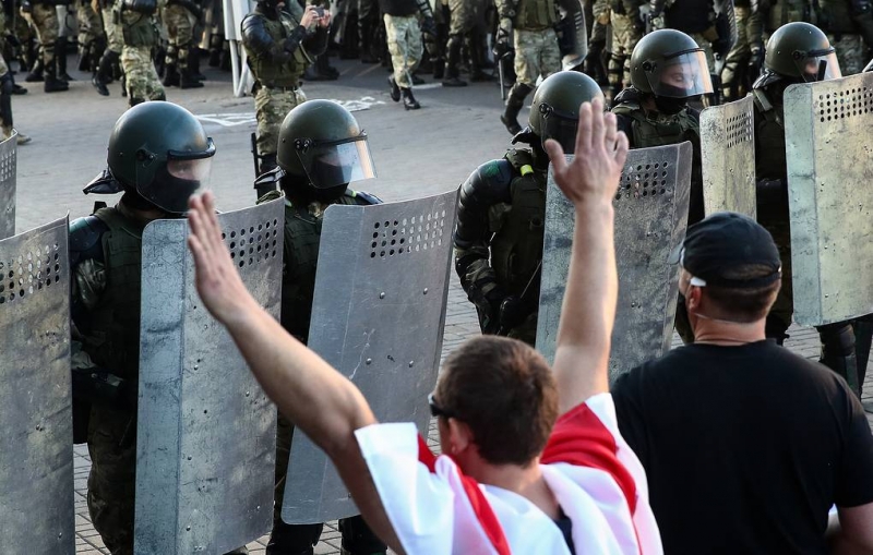 СК Белоруссии не стал возбуждать дело о неправомерном применении силы во время протестов

