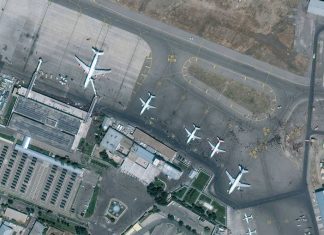 СМИ: при взрыве у аэропорта Кабула погибли 11 человек