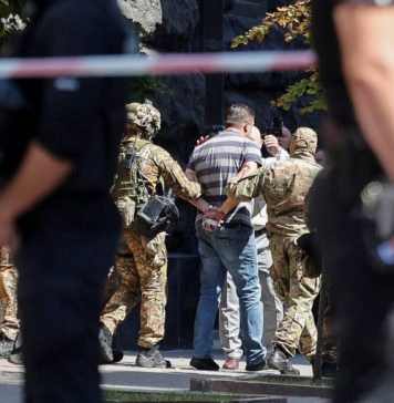 Угрожавший взорвать гранату в здании кабмина Украины задержан