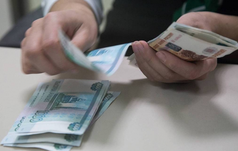 В Госдуму внесут законопроект об увеличении МРОТ до 20 тыс. рублей