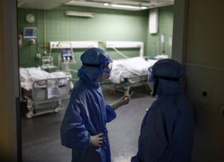 В России выявили 20 564 заразившихся коронавирусом за сутки. Это минимум с 27 июня