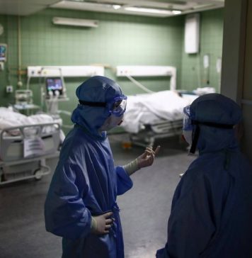 В России выявили 20 564 заразившихся коронавирусом за сутки. Это минимум с 27 июня