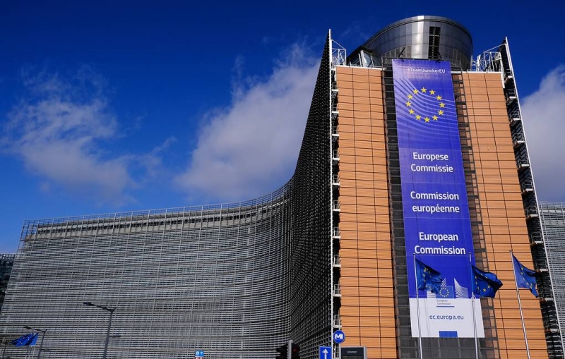 ЕК потребовала в судебном порядке ввести штрафы против Польши за нарушения прав судей