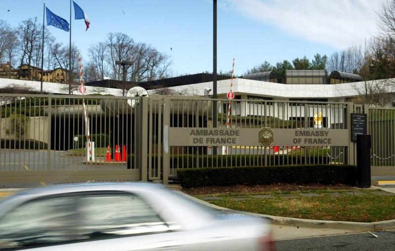 Французские дипломаты отменили торжественные мероприятия в США после скандала с подлодками