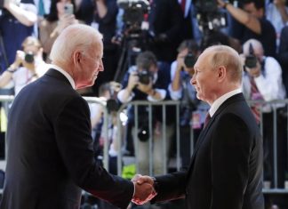 Источник: РФ не подтверждает факт начала обсуждения с США подготовки встречи президентов