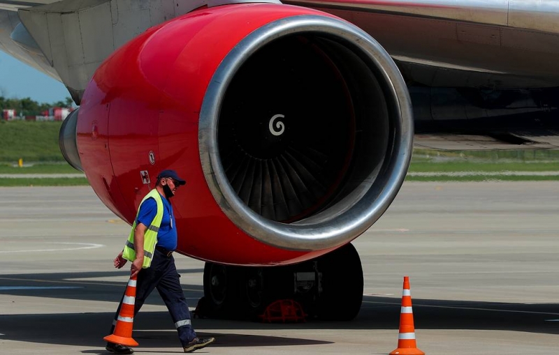 Летевший из Антальи во Владивосток самолет аварийно сел в Красноярске