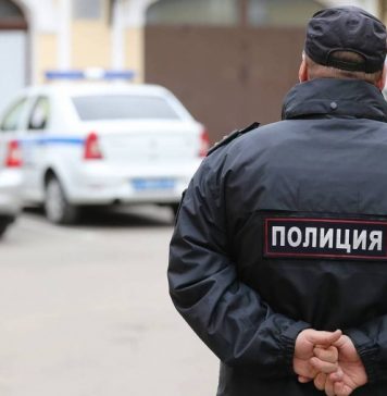 Мужчина с топором ранил двух человек в магазине на северо-востоке Москвы