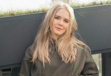 Одежда для беременных и кормящих: в чём её преимущество