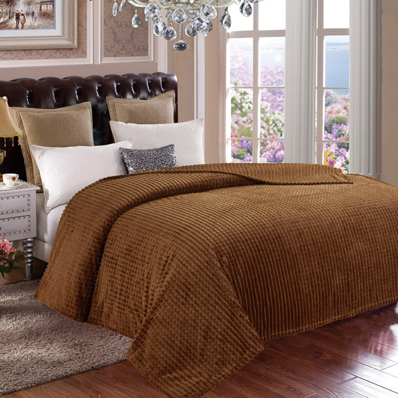 С пледом тепло и уютно в вашем доме