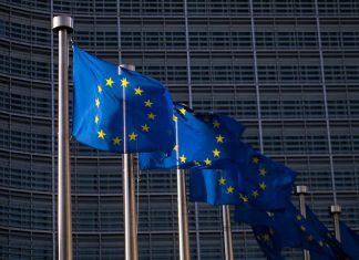 Послы ЕС продлили против россиян санкции за «применение химоружия»