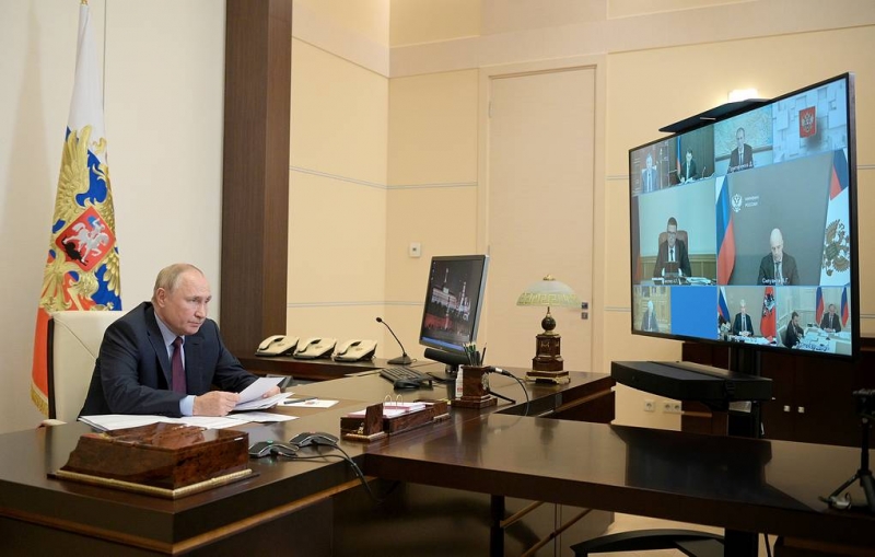 Путин призвал вытащить людей из трущоб