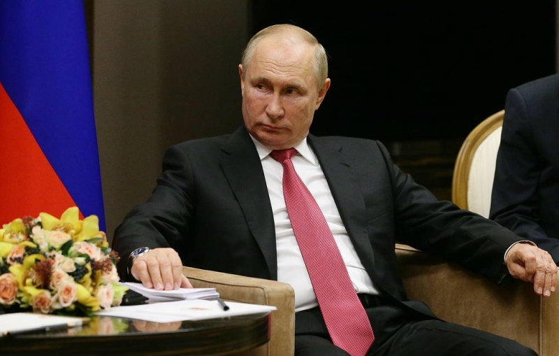 Путин рассказал, что не заразился коронавирусом благодаря высокому титру антител

