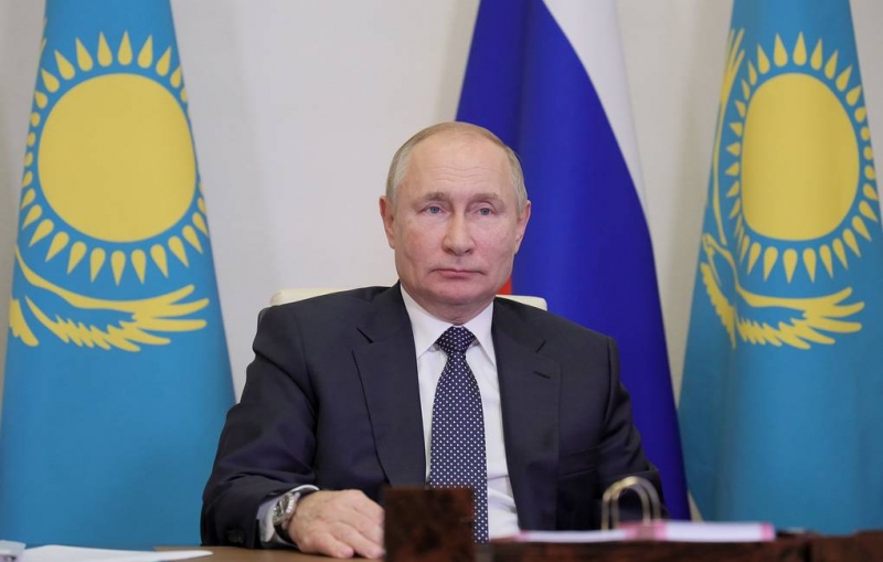 Путин рассказал о работе над переходом к низкоуглеродной экономике в России