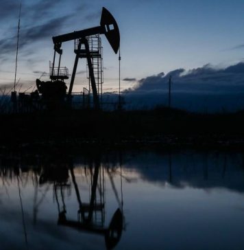 Российские власти допустили прохождение пика спроса на нефть в 2019 году