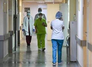 Семерых пострадавших при стрельбе в Перми транспортируют в Москву